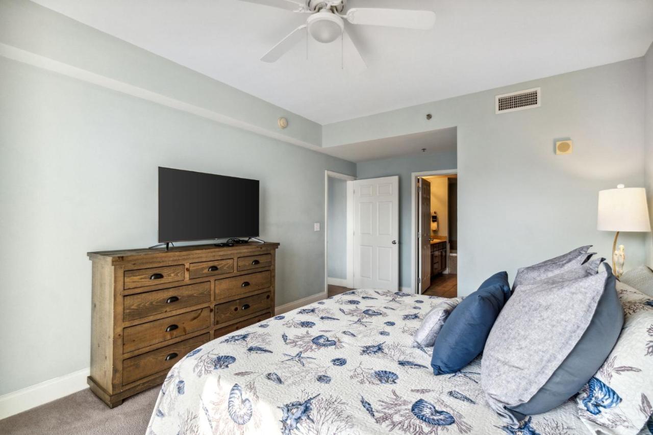 Keep It Beachy At Laketown Wharf #611 By Nautical Properties Vacation Rentals Panama City Beach Exterior photo